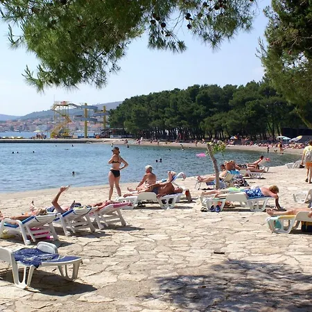 Apartment With A Parking Space - 21241 Vodice