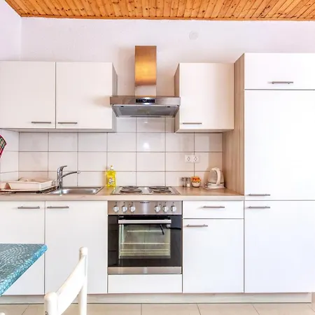 With A Parking Space - 21241 Apartment Vodice